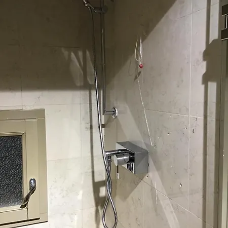 Pompeo アパート ボローニャ